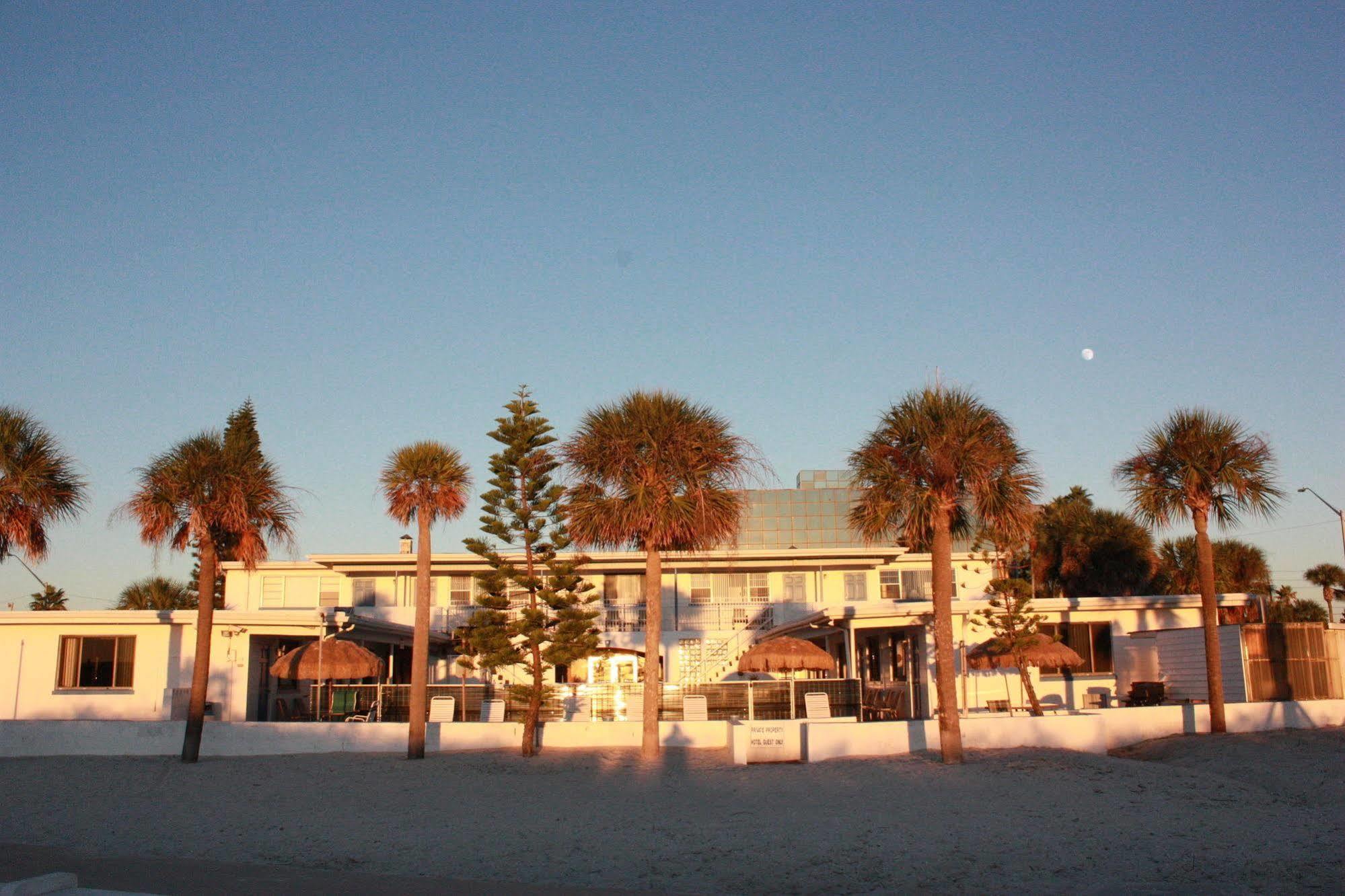 Ibeach Resort Treasure Island Exteriör bild