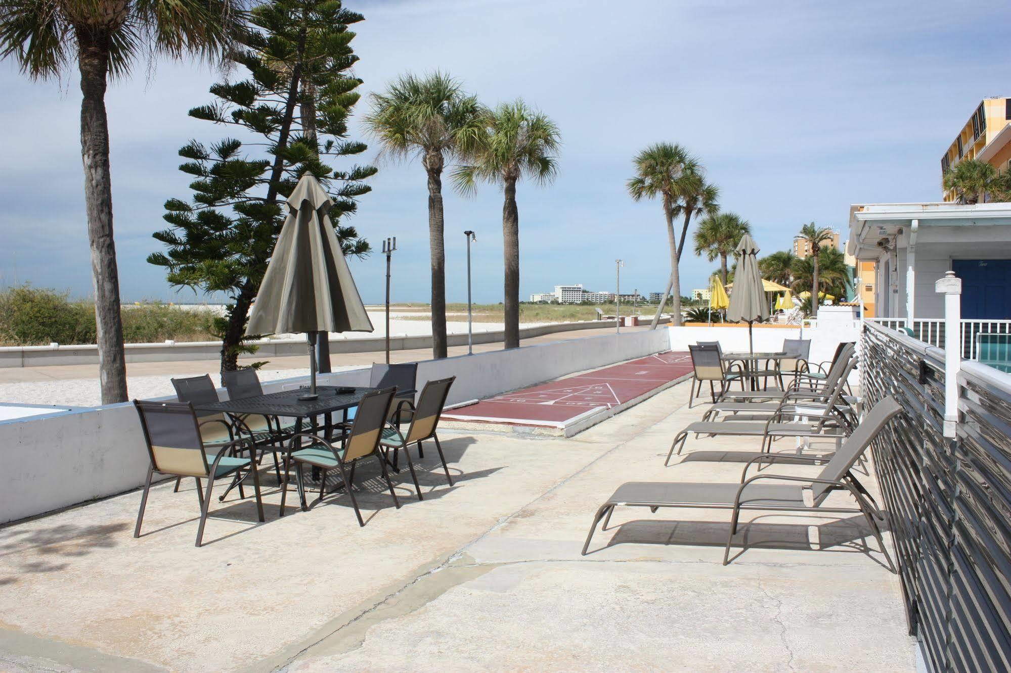 Ibeach Resort Treasure Island Exteriör bild